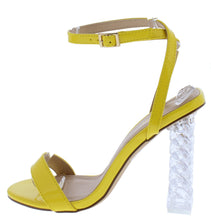 Load image into Gallery viewer, Fabiola Yellow Heels
