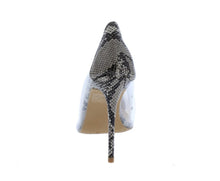 Load image into Gallery viewer, Wolf Reflection Heels

